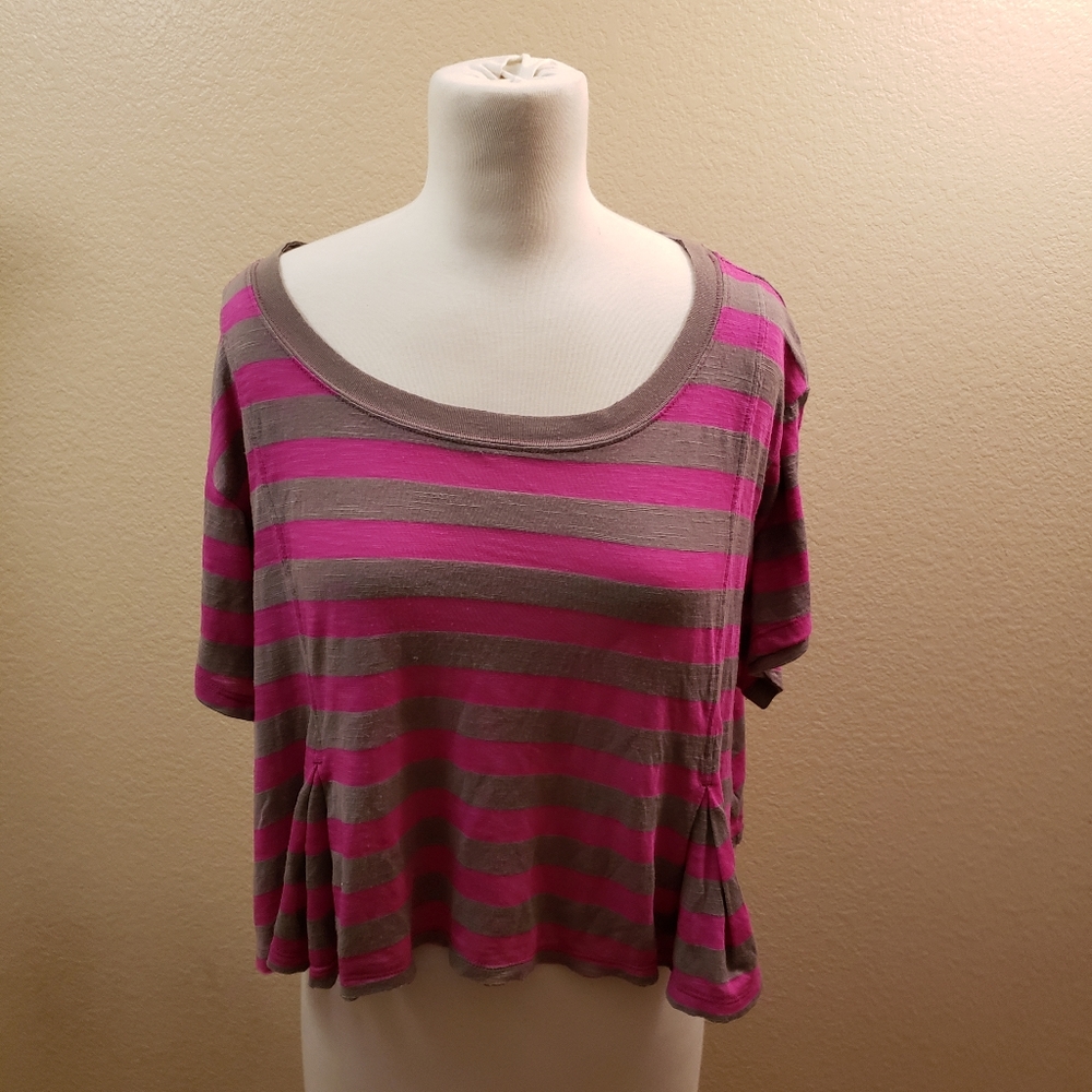 Free People size L. Crop top.